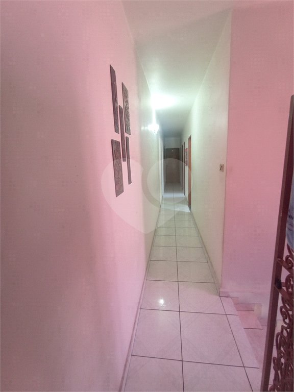 Sobrado à venda com 4 quartos, sendo 1 suíte, em Jardim Marisa, São Paulo, SP