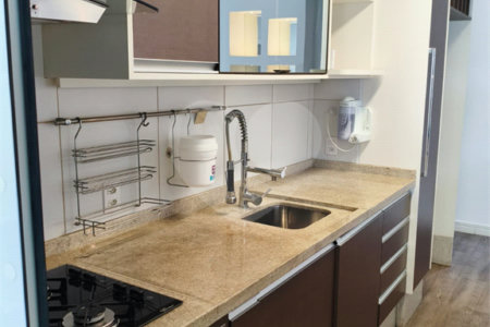 Apartamento à venda com 2 quartos, sendo 1 suíte,  em Vila Andrade, São Paulo, SP