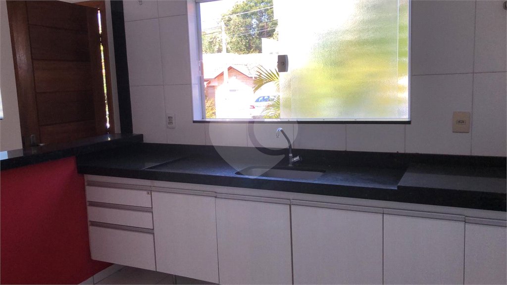 Casa à venda com 3 quartos, sendo 1 suíte, no condomínio Vista Verde, Indaiatuba - SP