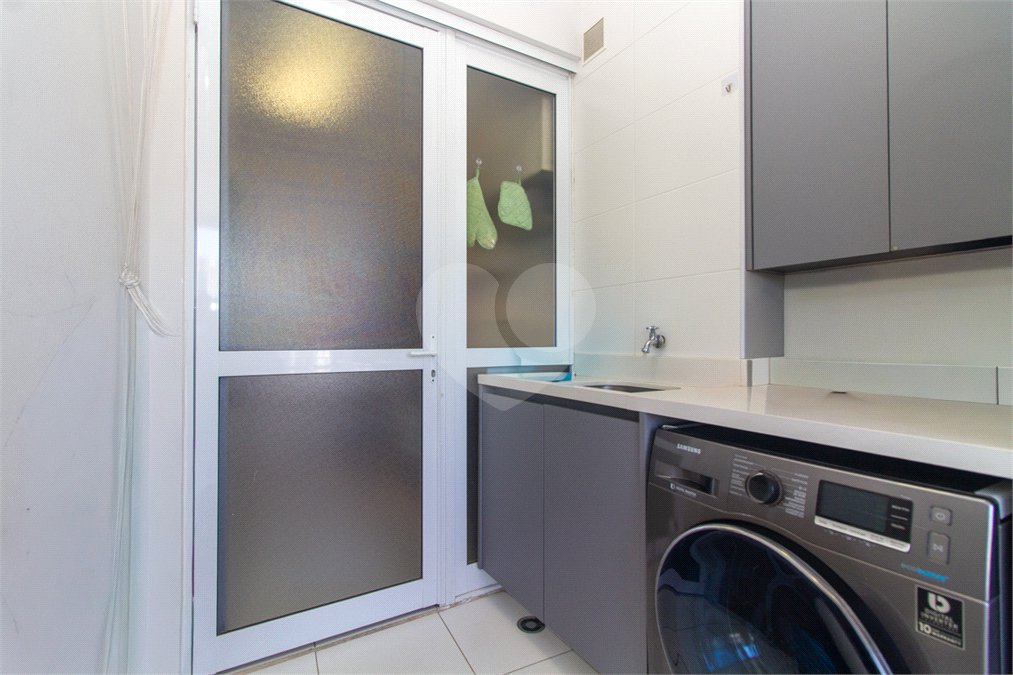 Apartamento para alugar com 2 quartos, sendo 1 suíte, em Pinheiros, São Paulo, SP