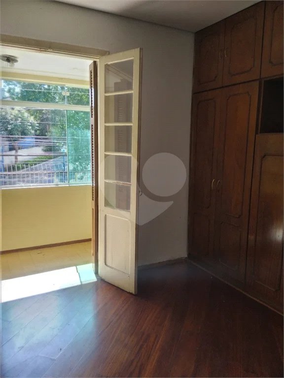 Sobrado à venda com 3 quartos em Santana, São Paulo, SP