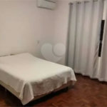 Sobrado à venda com 4 quartos, sendo 2 suítes, em Lapa, São Paulo, SP