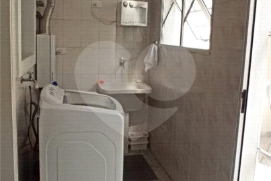 Casa à venda com 3 quartos, sendo 1 suíte, no condomínio Villas de São Francisco, São Paulo - SP