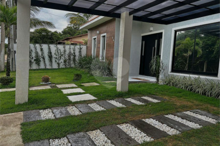 Casa à venda com 3 suítes em Caravelas, Armação dos Búzios, RJ