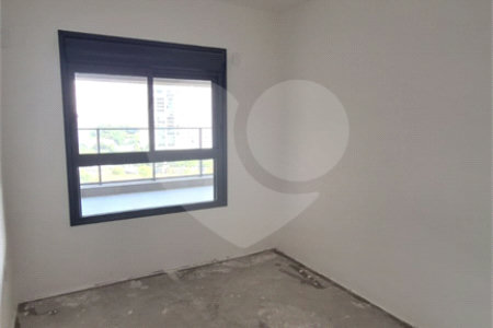 Apartamento à venda com 4 quartos, sendo 3 suítes, em Água Branca, São Paulo, SP