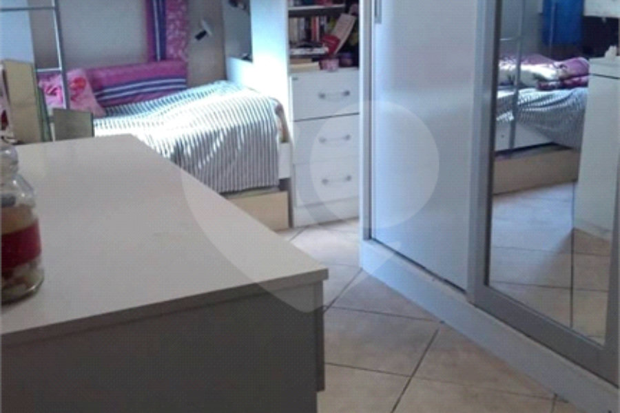 Sobrado à venda com 3 quartos, sendo 1 suíte,  em Vila Guilherme, São Paulo, SP