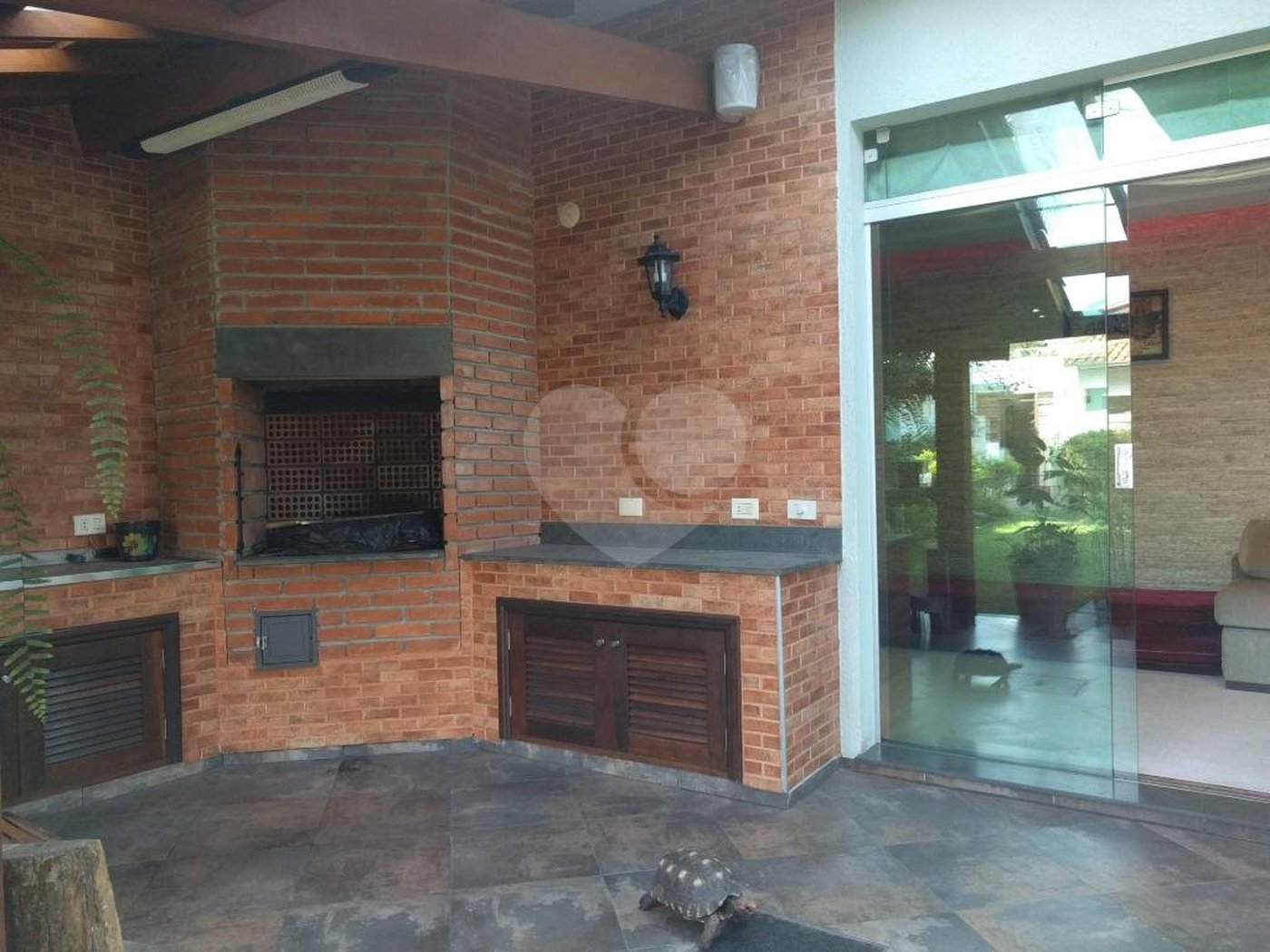 Sobrado à venda ou para alugar com 5 quartos, sendo 3 suítes, em Jardim Marajoara, São Paulo, SP