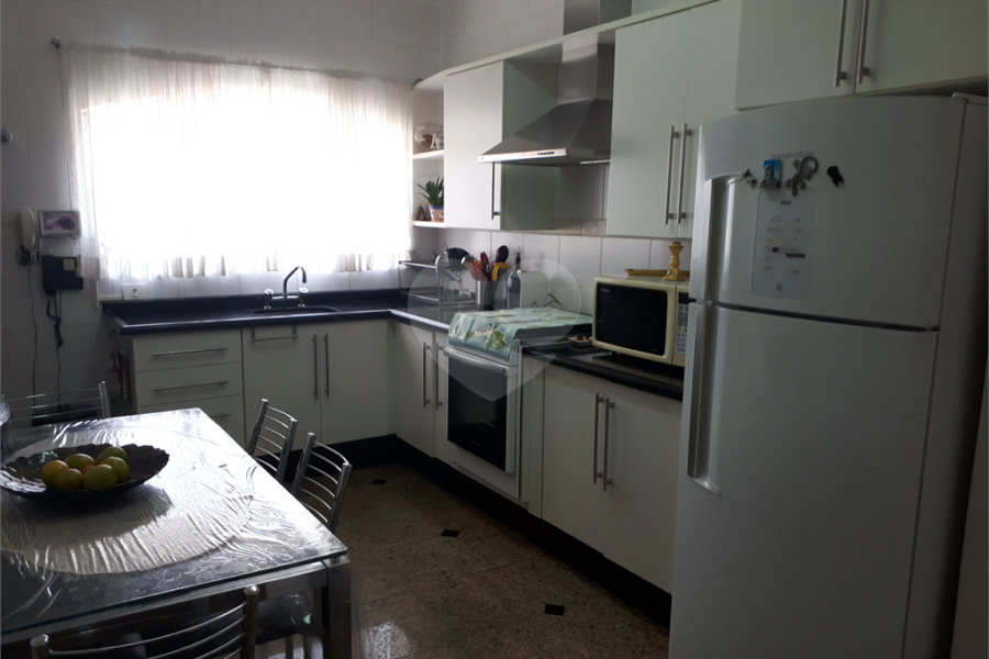 Sobrado à venda com 4 quartos, sendo 1 suíte, em Água Fria, São Paulo, SP