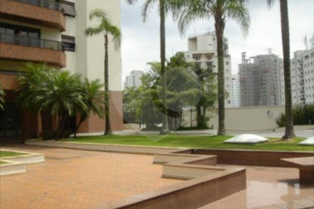 Apartamento à venda com 4 quartos, sendo 2 suítes,  em Vila Suzana, São Paulo, SP
