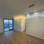 Apartamento à venda com 3 quartos, sendo 1 suíte,  em Chora Menino, São Paulo, SP