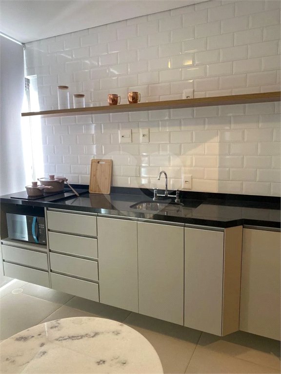 Apartamento à venda com 1 suíte em Jardim das Acácias, São Paulo, SP