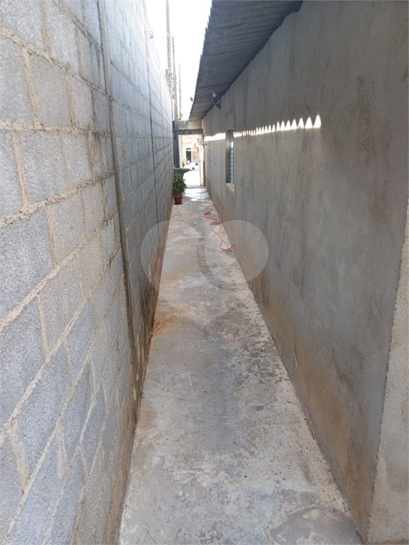 Casa à venda com 3 quartos, sendo 1 suíte, em Jardim Vinhas do Sol (mailasqui), São Roque, SP