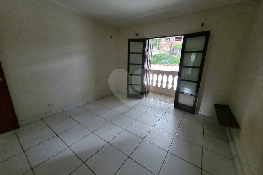 Casa de Vila para alugar com 6 quartos, sendo 4 suítes,  em Tucuruvi, São Paulo, SP