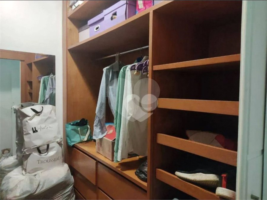 Apartamento à venda com 4 quartos, sendo 2 suítes, em Cosme Velho, Rio de Janeiro, RJ