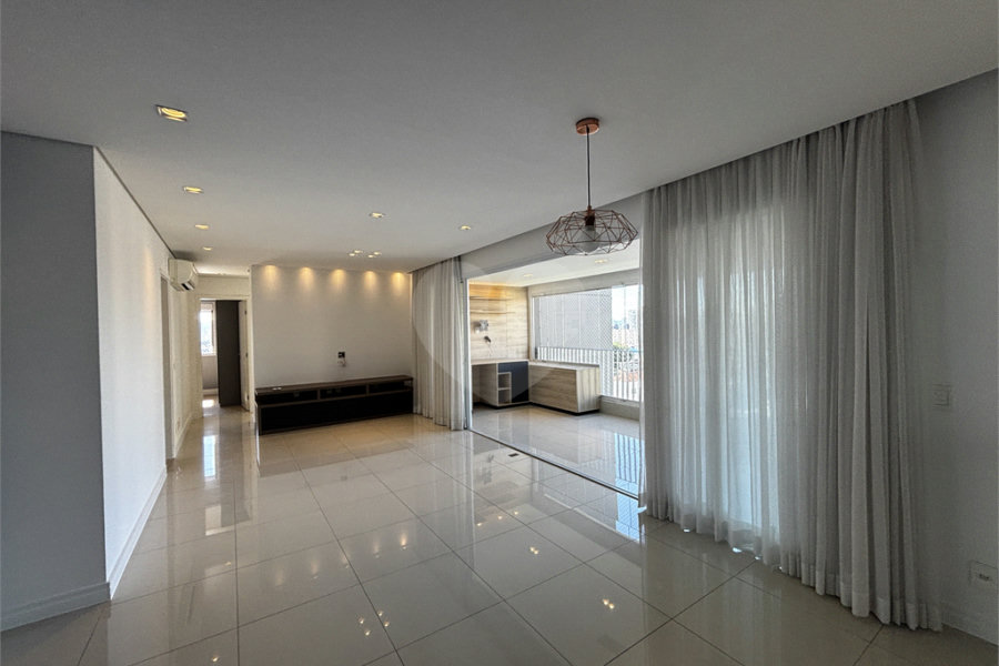Apartamento à venda com 3 suítes em Casa Verde, São Paulo, SP