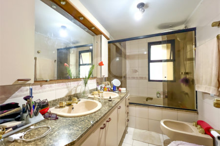 Apartamento à venda com 4 quartos, sendo 2 suítes, em Santana, São Paulo, SP
