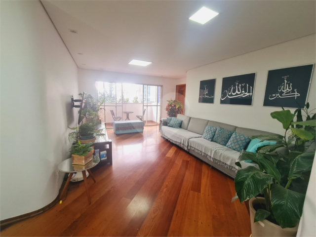 Apartamento à venda com 3 quartos, sendo 1 suíte,  em Água Fria, São Paulo, SP