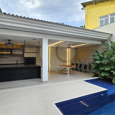 Casa à venda com 3 suítes no condomínio Golden Village., Rio de Janeiro - RJ