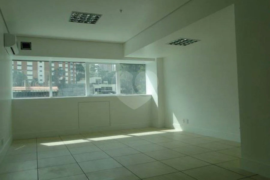 Sala Comercial para venda na região do Morumbi!!!