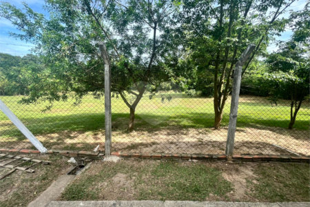 Chácara à venda com 6 quartos, sendo 1 suíte,  em Cercadinho, Alambari, SP