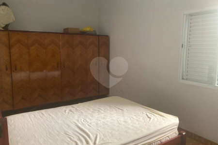 Casa à venda com 3 quartos em Vila Ipojuca, São Paulo, SP