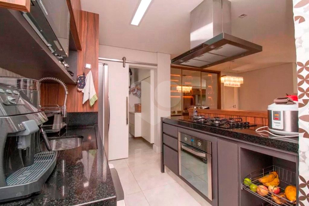 Apartamento à venda com 3 quartos, sendo 1 suíte, em Tatuapé, São Paulo, SP