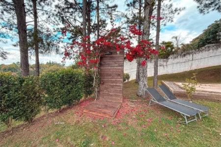 Casa à venda com 3 quartos, sendo 1 suíte, em Chácara São João, Carapicuíba, SP