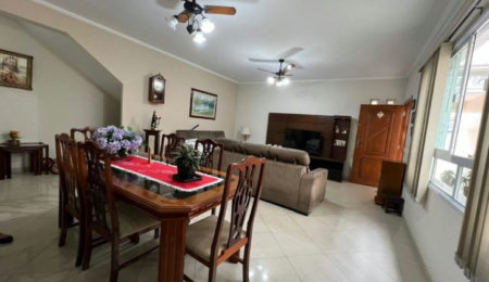 Casa com 3 dormitórios à venda, 161 m² por R$ 1.420.000,00 - Embaré - Santos/SP