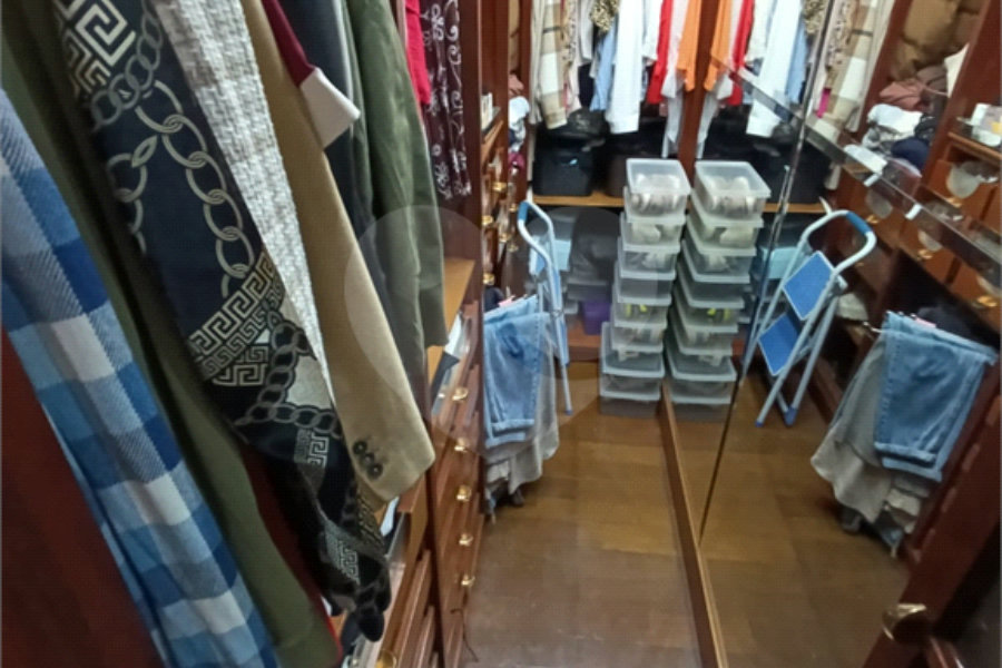 Sobrado à venda com 4 quartos, sendo 1 suíte, em Jaçanã, São Paulo, SP