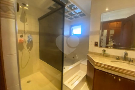 Apartamento à venda com 3 suítes em Tatuapé, São Paulo, SP