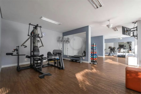 Apartamento à venda com 3 quartos, sendo 1 suíte, em Jardim das Bandeiras, São Paulo, SP
