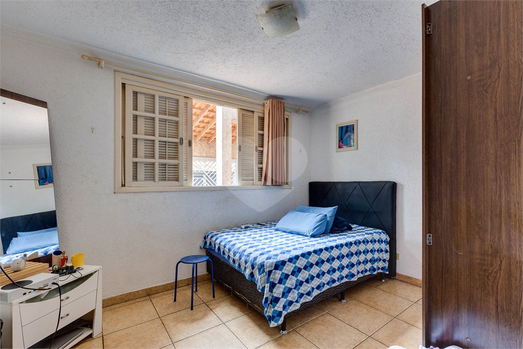Casa de Vila à venda com 4 quartos, sendo 2 suítes,  no condomínio City Campo Grande, São Paulo - SP