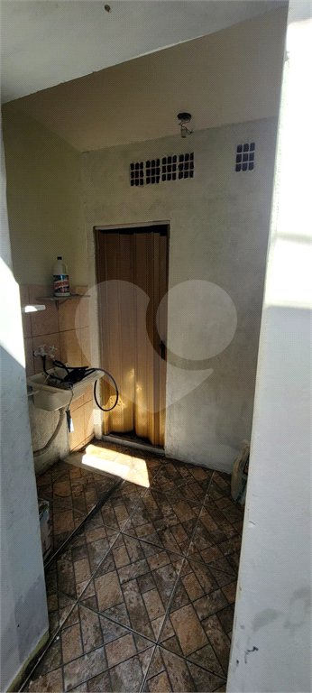 Casa à venda com 3 quartos em Conjunto Residencial Cocuera, Mogi das Cruzes, SP