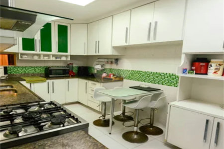 Apartamento à venda com 5 quartos, sendo 2 suítes, em Tijuca, Rio de Janeiro, RJ