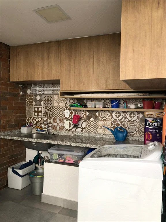 Apartamento à venda com 3 quartos, sendo 1 suíte,  em Jardim Parque Morumbi, São Paulo, SP