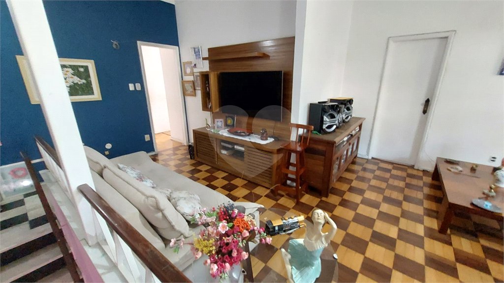 Casa à venda com 6 quartos, sendo 3 suítes, em Grajaú, Rio de Janeiro, RJ