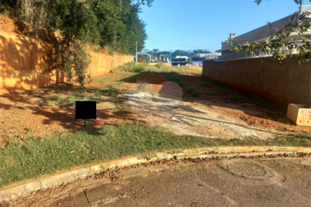 Terreno à venda no Centro, Araçoiaba da Serra, SP