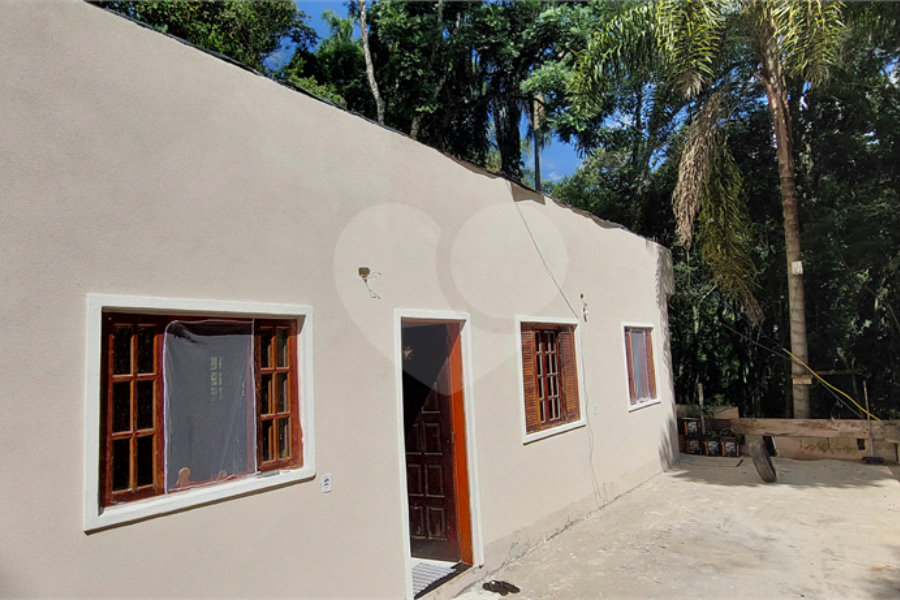 Casa à venda com 2 quartos no condomínio Sausalito, Mairiporã - SP