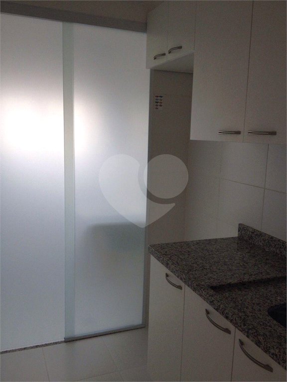Apartamento à venda com 3 quartos, sendo 1 suíte,  em Jardim Parque Morumbi, São Paulo, SP