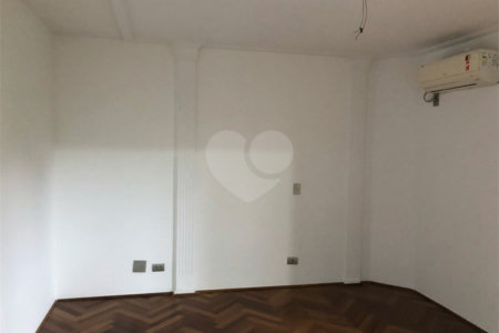 Apartamento à venda com 4 suítes em Vila Suzana, São Paulo, SP