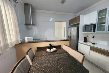 Casa Jardim Araucária