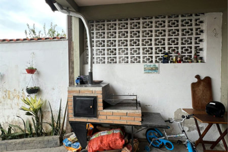 Casa à venda com 4 quartos, sendo 1 suíte,  em Jardim Ponte Grande, Mogi das Cruzes, SP