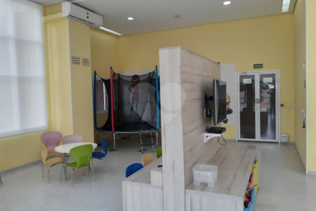 Apartamento à venda com 3 quartos, sendo 1 suíte,  em Vila Leonor, São Paulo, SP