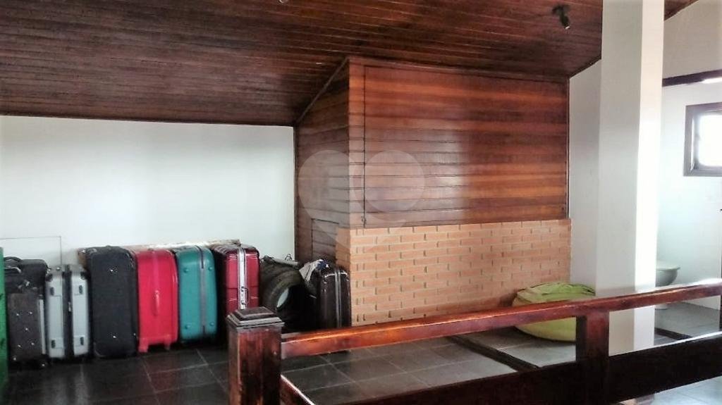 Sobrado à venda com 4 quartos, sendo 2 suítes, em Vila Nivi, São Paulo, SP