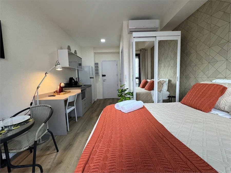 Apartamento à venda com 1 quarto em Vila Cordeiro, São Paulo, SP