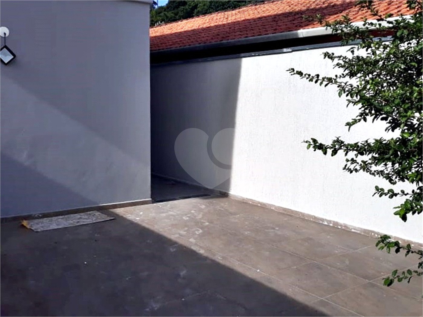 Sobrado à venda com 4 quartos, sendo 3 suítes,  em Tremembé, São Paulo, SP
