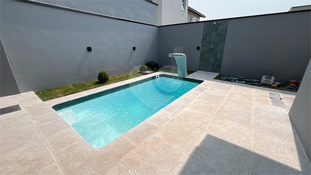 Casa à venda com 3 suítes no condomínio Mosaico Essence, Mogi das Cruzes - SP