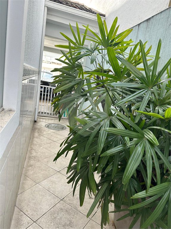 Casa à venda com 4 quartos, sendo 3 suítes, no condomínio Jardins de Florença, Rio de Janeiro - RJ