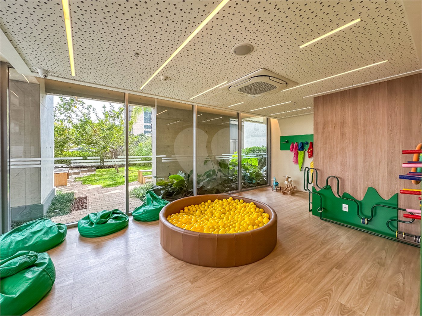 Apartamento à venda com 2 suítes em Brooklin, São Paulo, SP