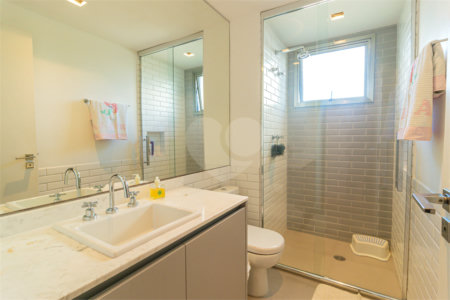 Apartamento à venda com 4 suítes em Campo Belo, São Paulo, SP